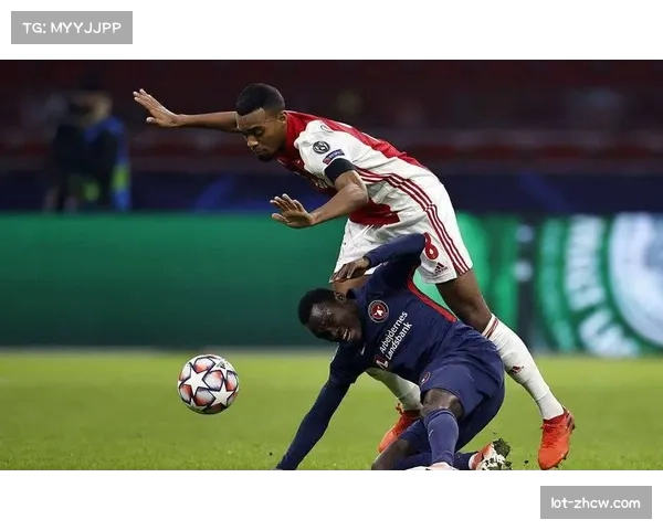 荷甲球队面对高压逼抢时 后场出球能力差异明显